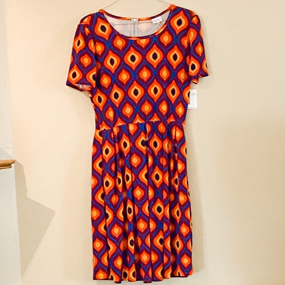 LuLaRoe Amelia NWT!